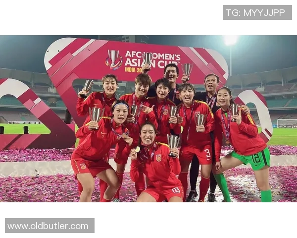 璀璨女足明星闪耀赛场海报图展示她们的风采与实力